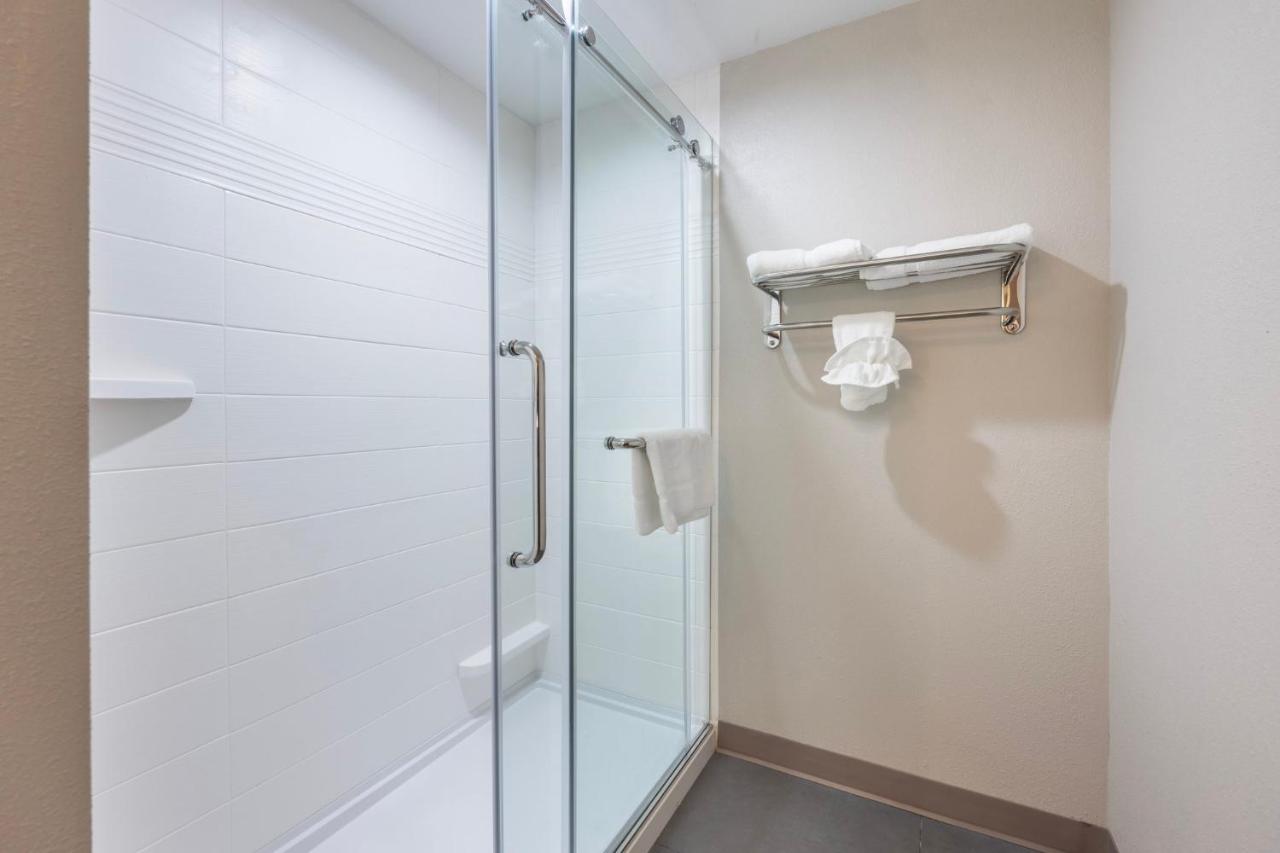 | Days Inn by Wyndham Franklin Nashville