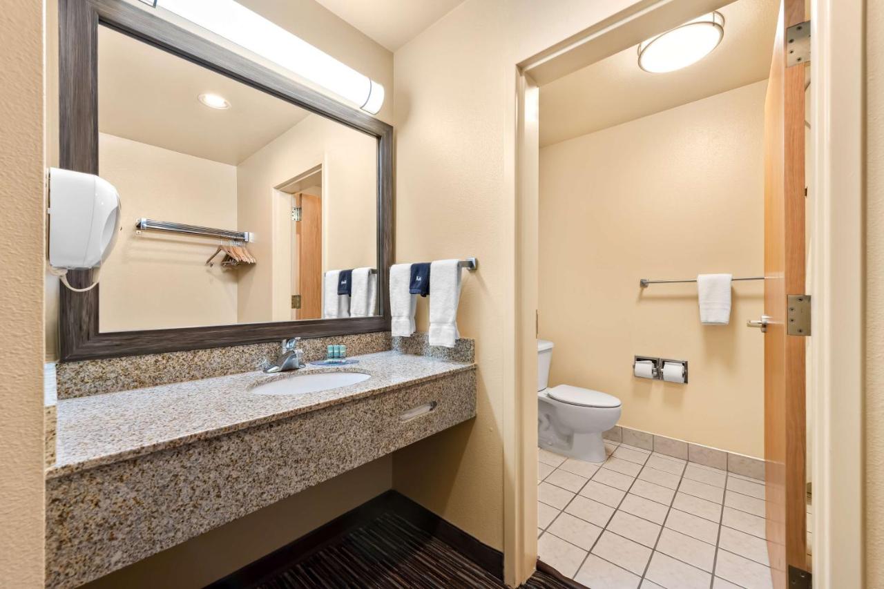  | Best Western Topaz Lake Inn