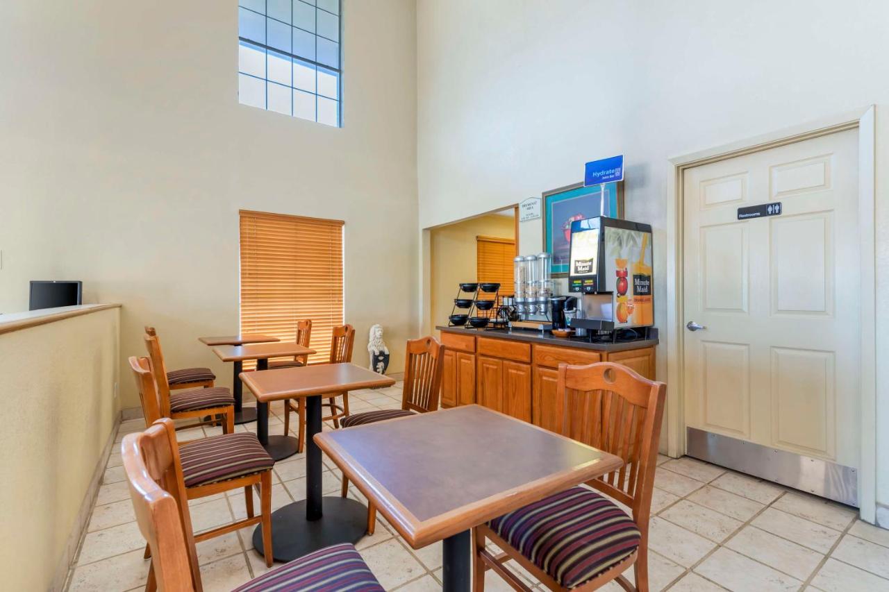 | Best Western Executive Inn