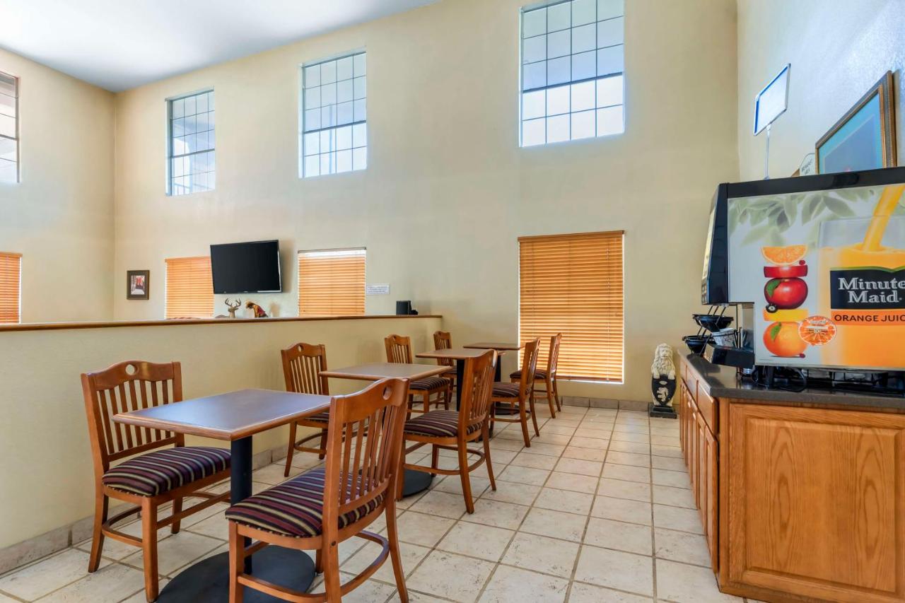 | Best Western Executive Inn