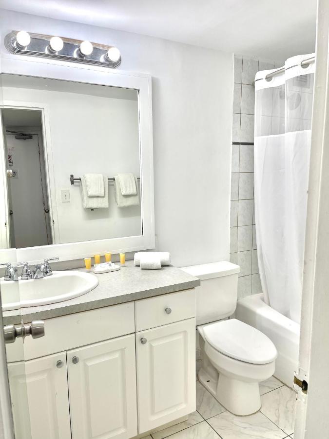 | New Point Miami Beach Apartments