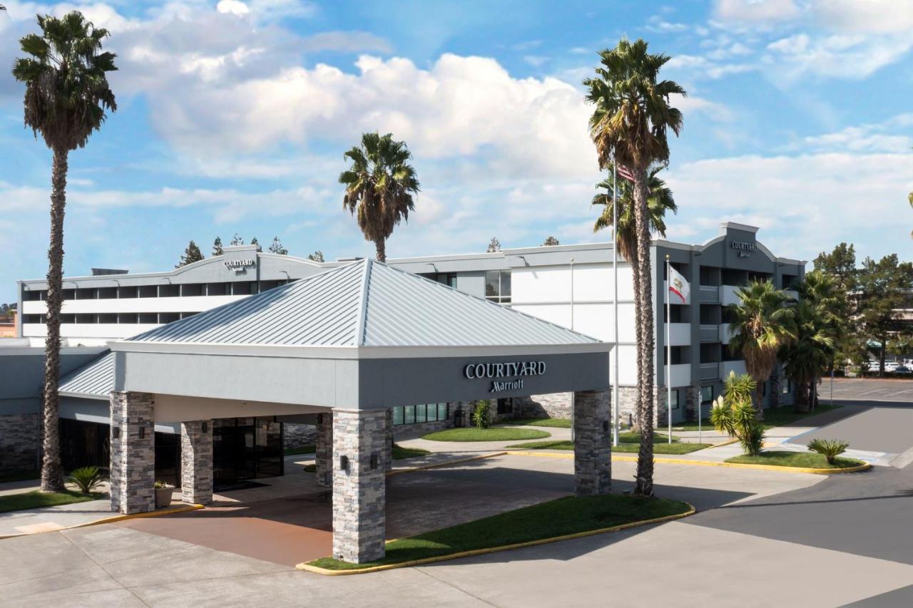 | Courtyard Fairfield Napa Valley Area