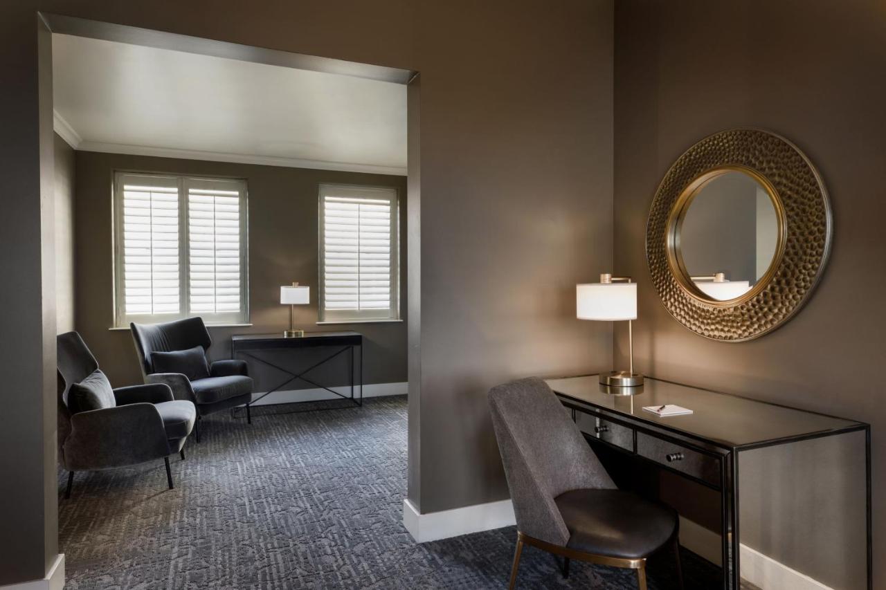 Ambassador Suite, Suite, 1 King at Ambassador Hotel Oklahoma City, Autograph Collection