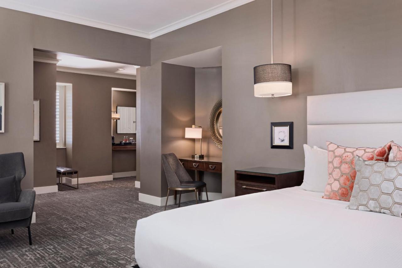 Corner King Room at Ambassador Hotel Oklahoma City, Autograph Collection