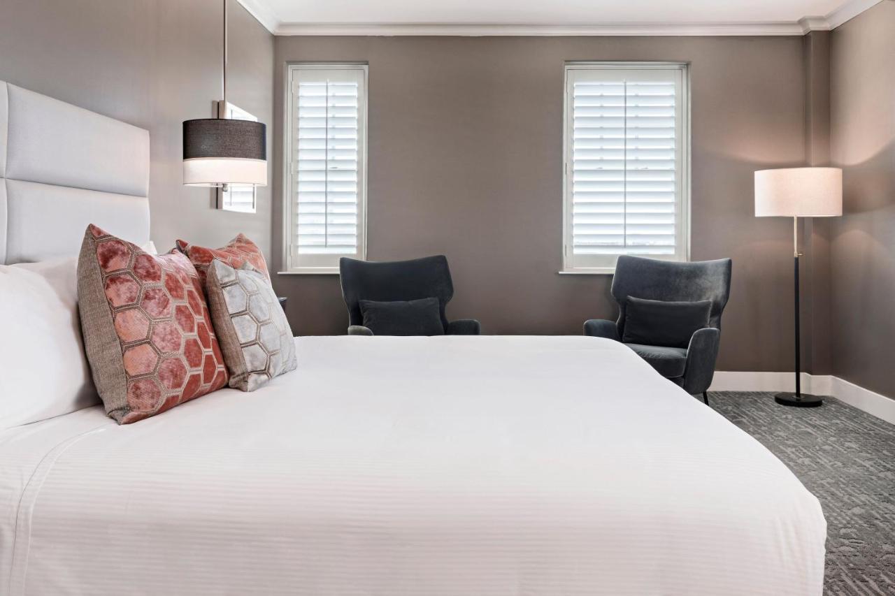 Larger Guest room, 1 King, City view, Corner room at Ambassador Hotel Oklahoma City, Autograph Collection