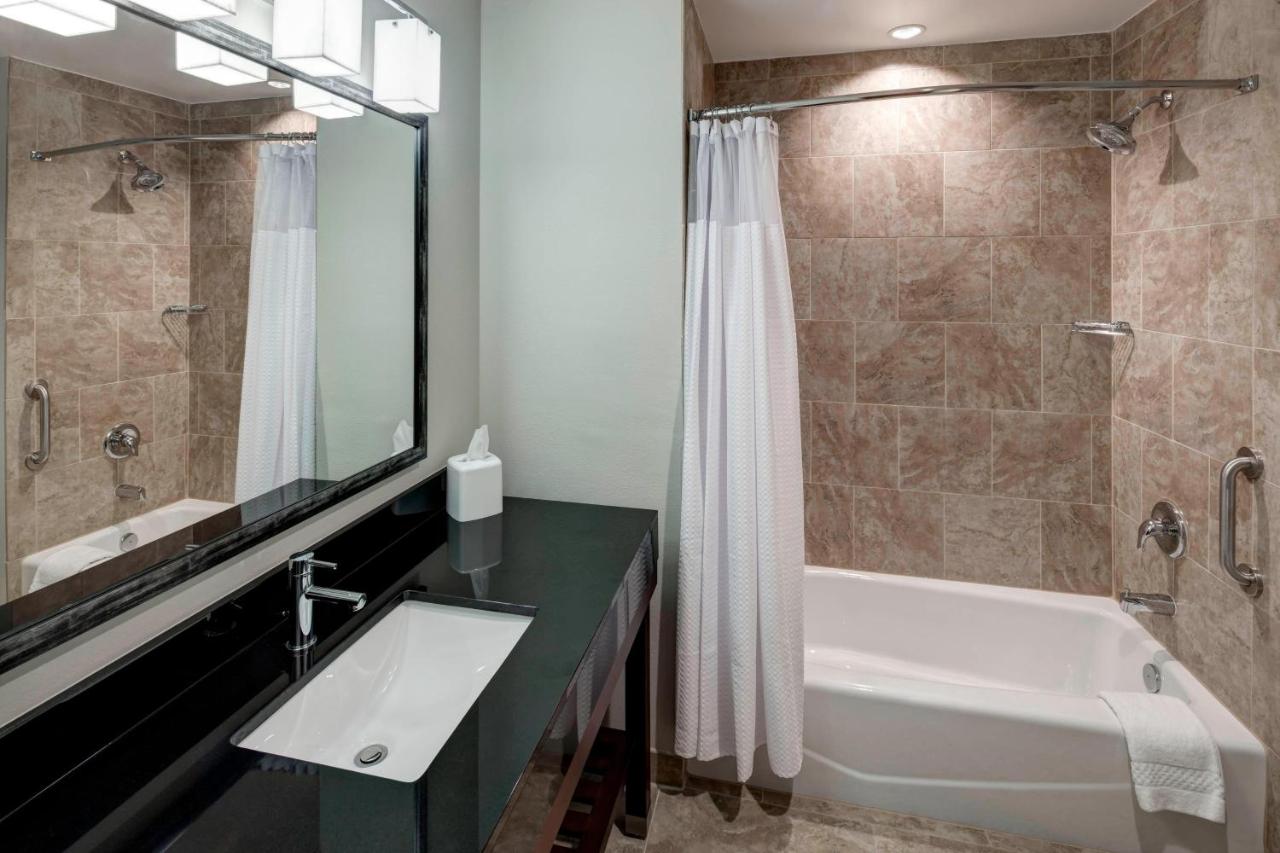 Queen Room with Two Queen Beds at Courtyard by Marriott Dallas Plano/Richardson