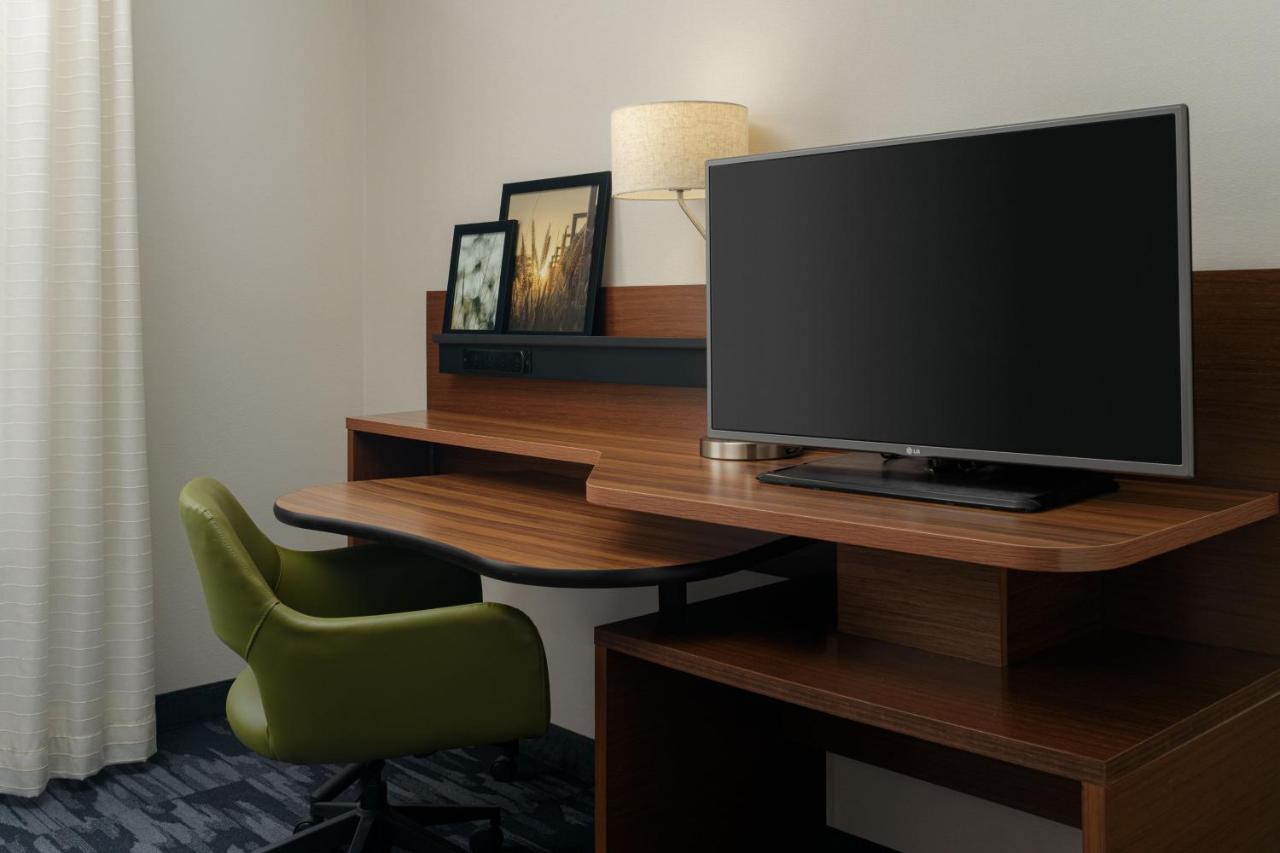 King Room at Fairfield Inn & Suites Columbia