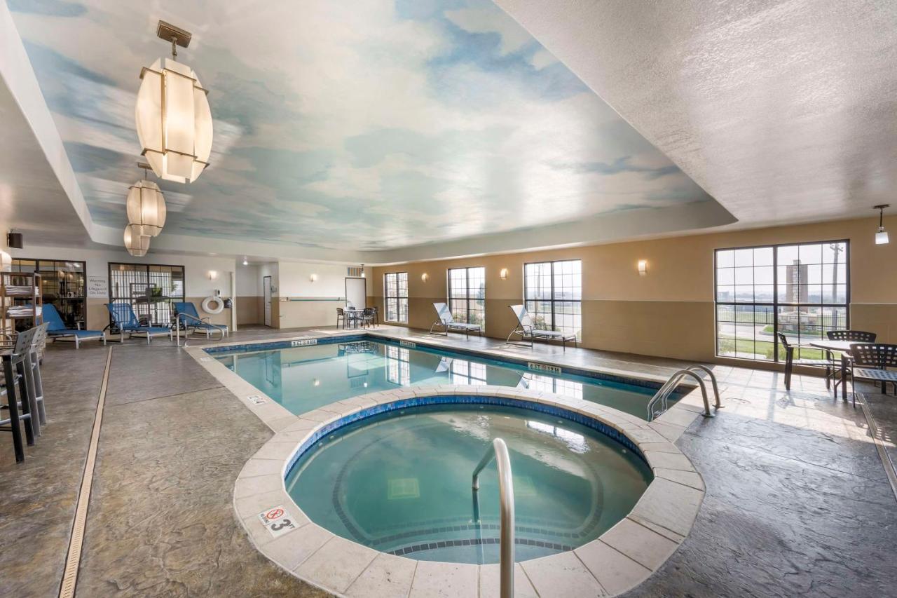  | Best Western Plus Emerald Inn & Suites