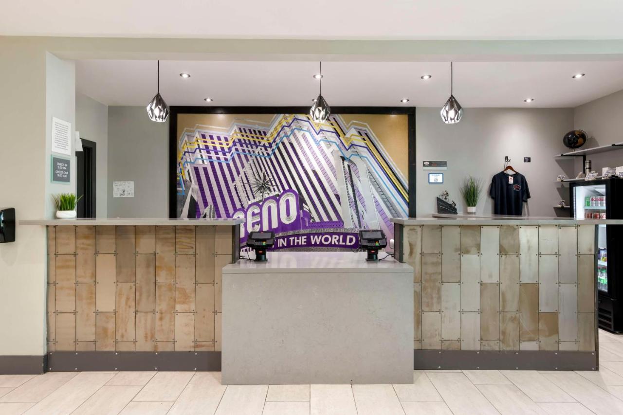 | Aiden by Best Western at South Reno
