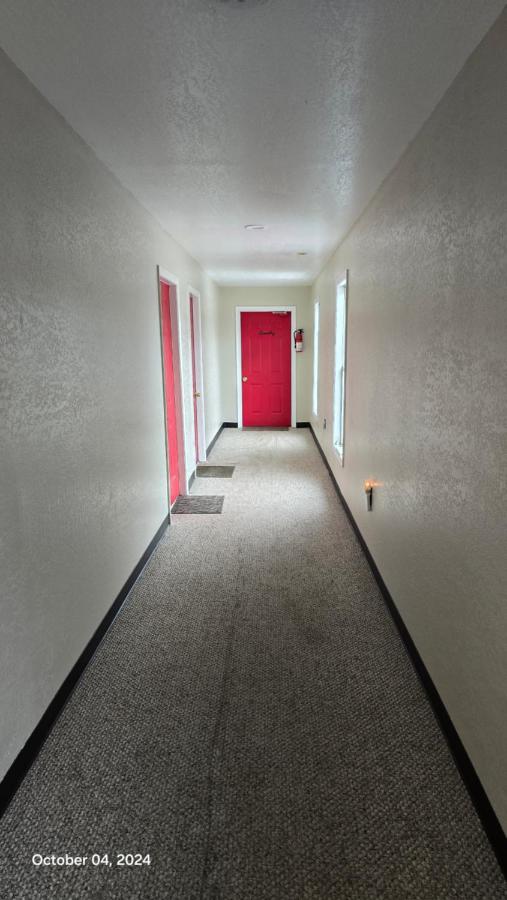 | Stardust Motel
