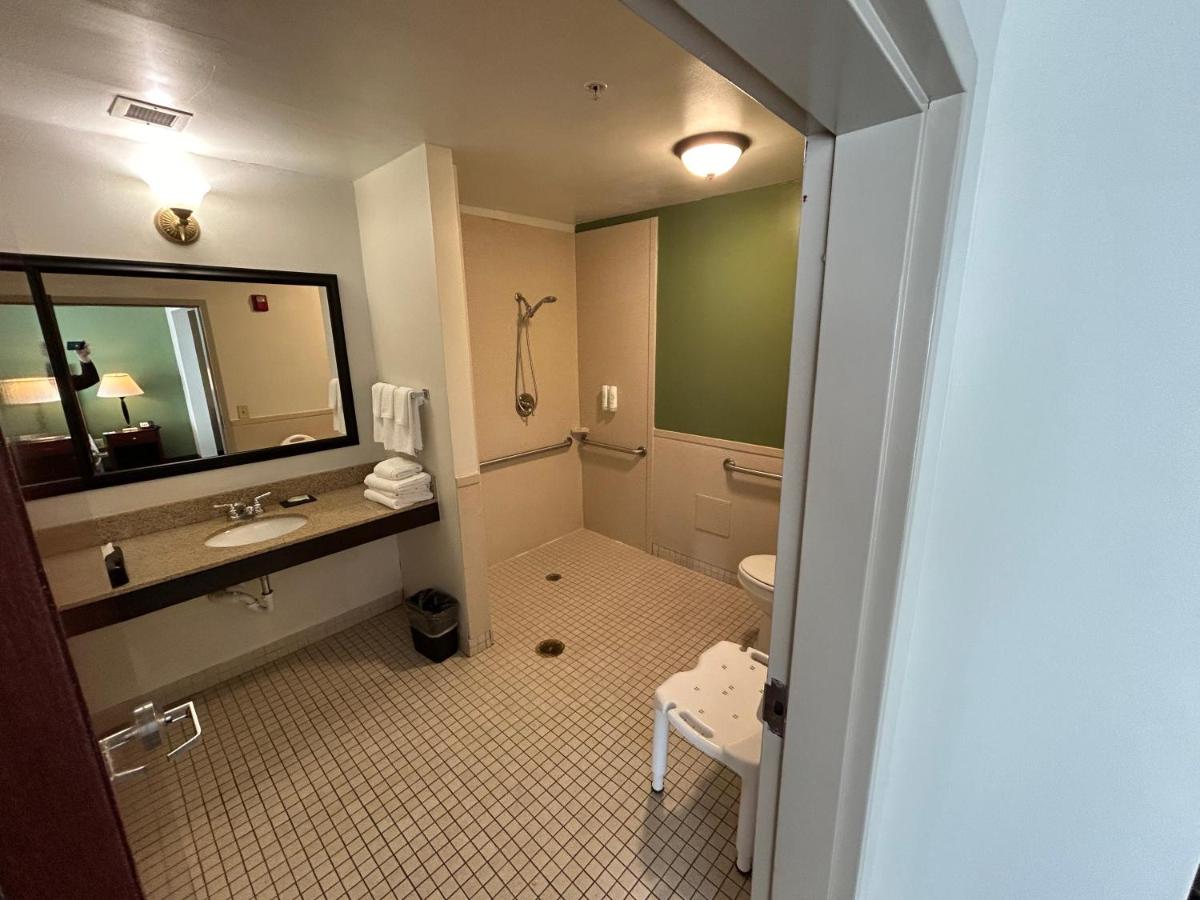  | Sleep Inn And Suites Manchester