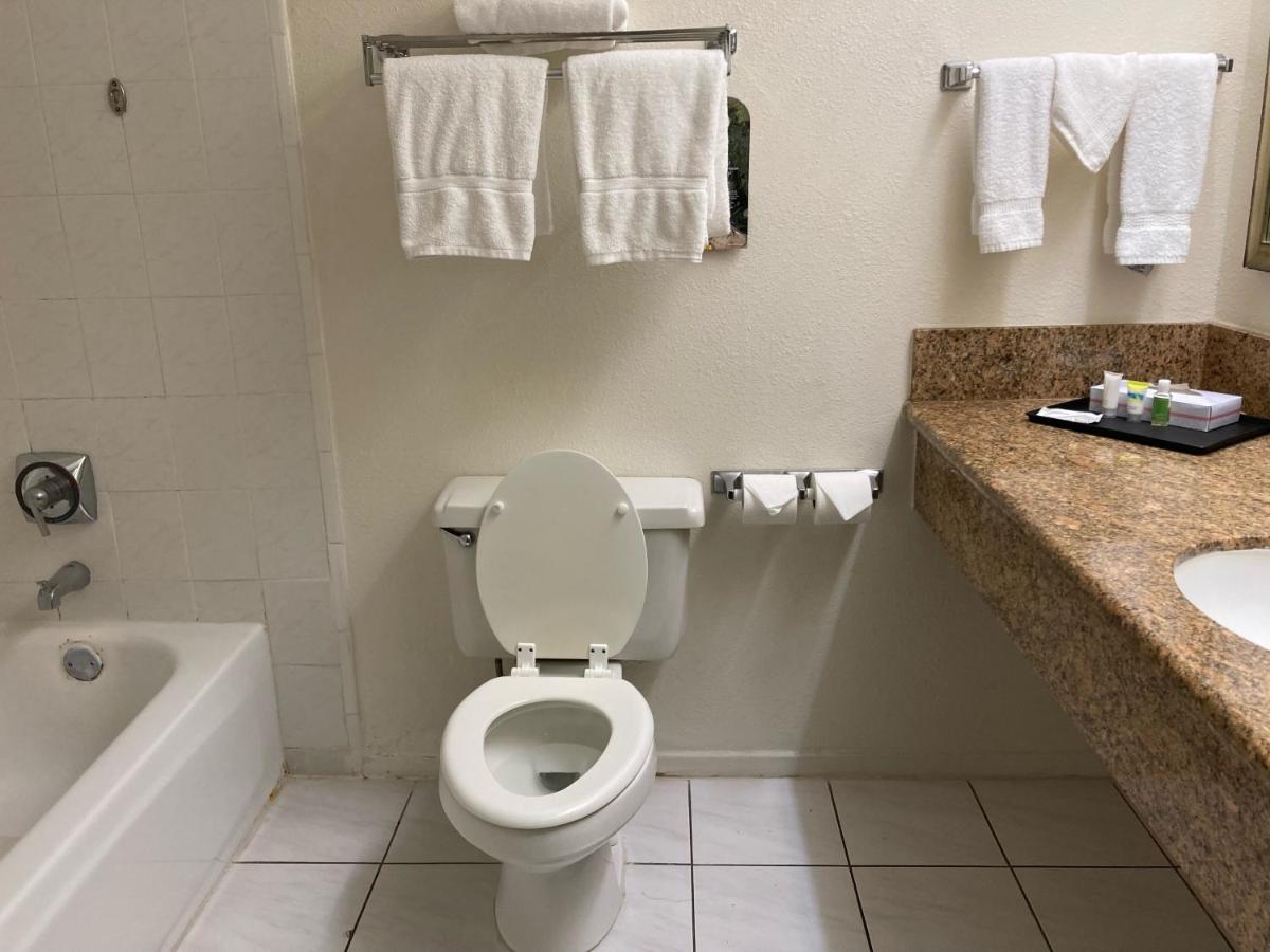  | Miracle Springs Resort & Spa