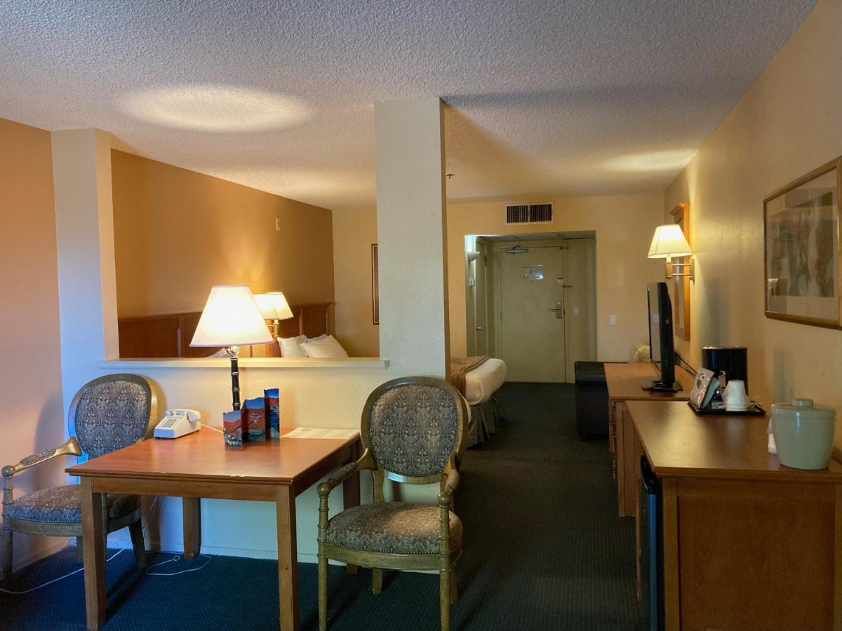 | Miracle Springs Resort & Spa