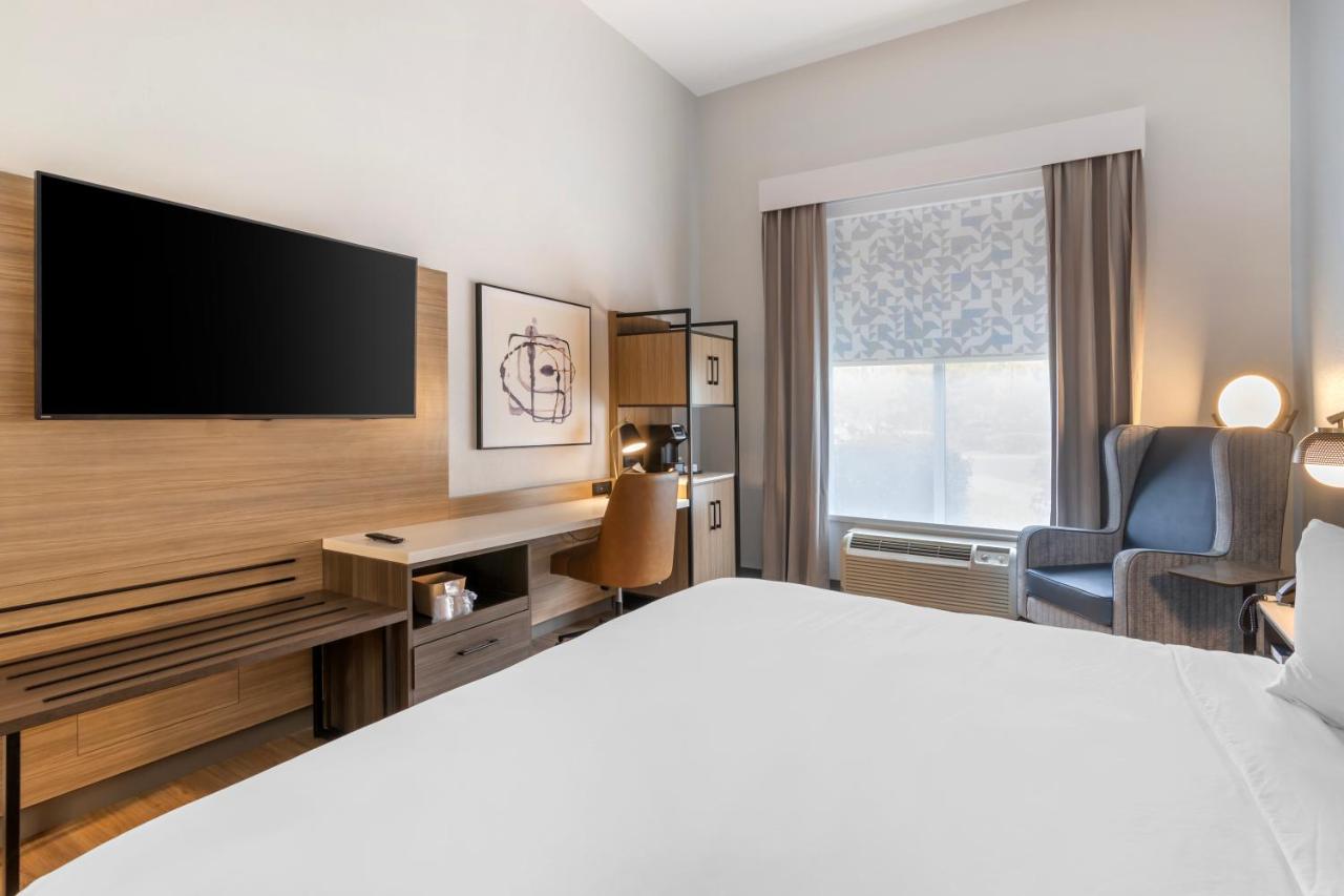 King Room - Non-Smoking at Country Inn & Suites by Radisson, Savannah Airport, GA