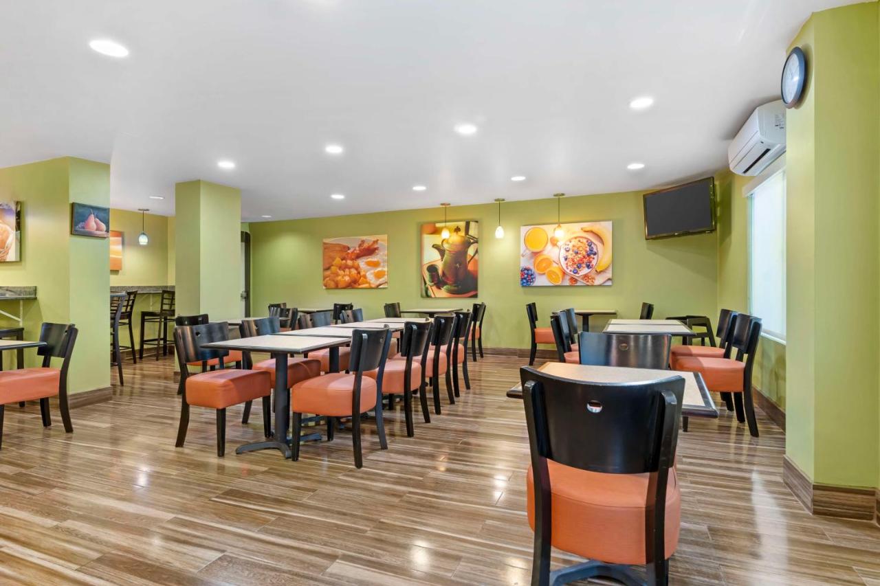| Best Western Plus Heritage Inn