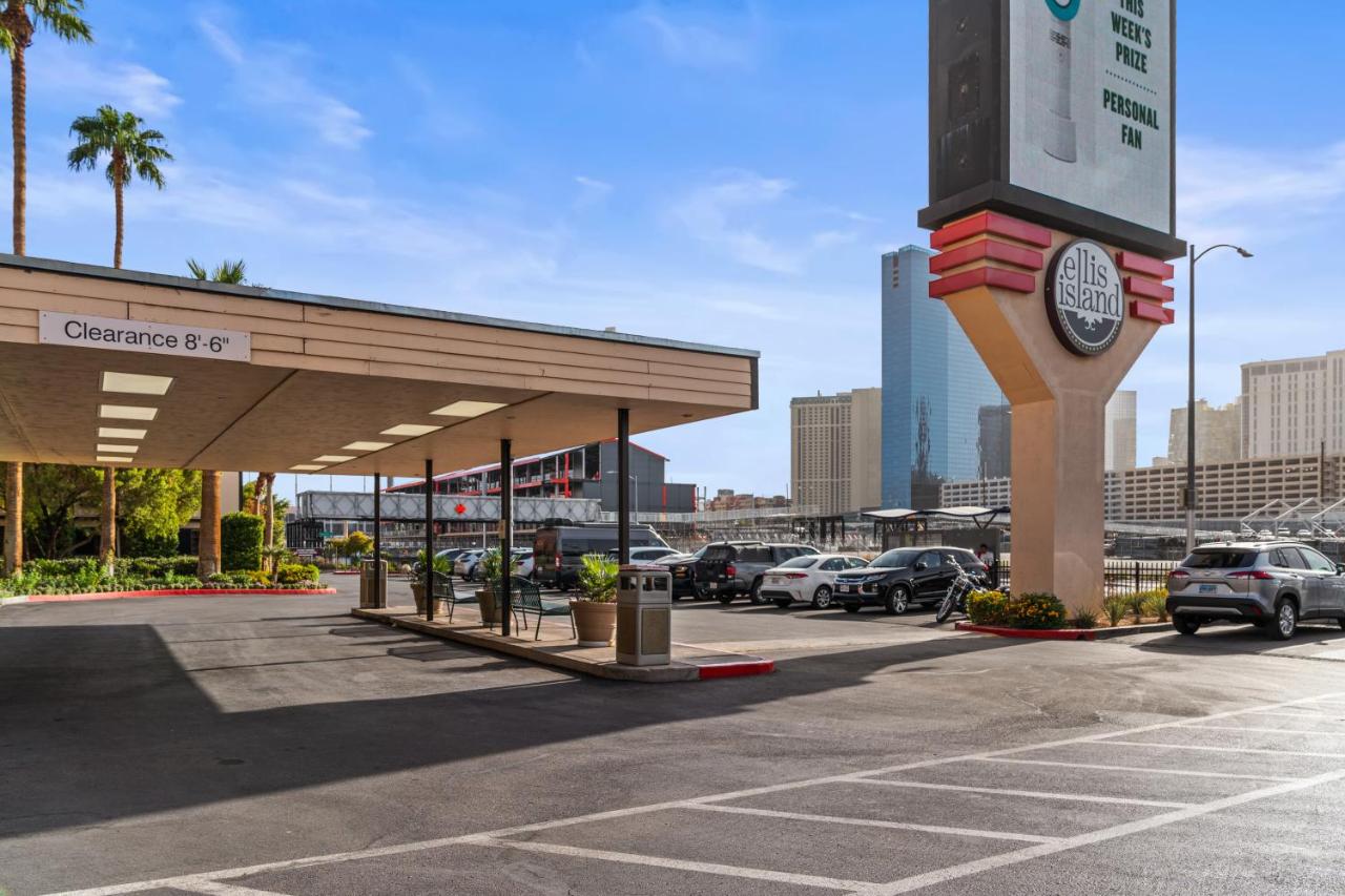Ellis Island Hotel Casino & Brewery