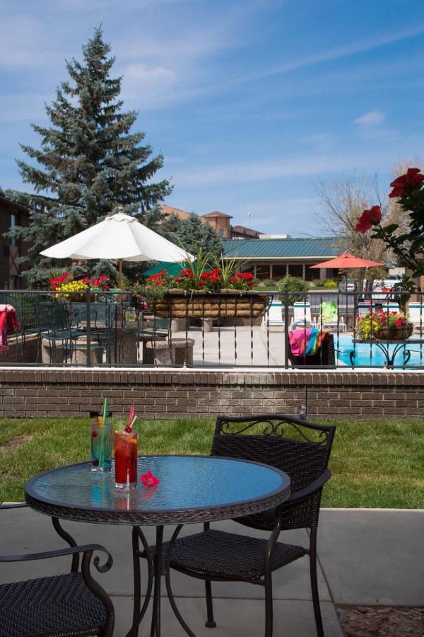 | The Foothills Inn