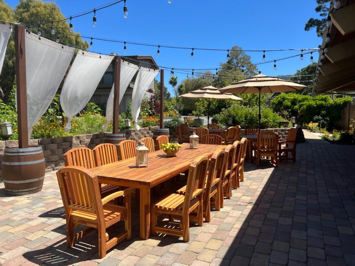 | Carmel Valley Lodge