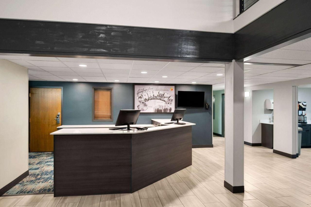 | Super 8 by Wyndham Columbus
