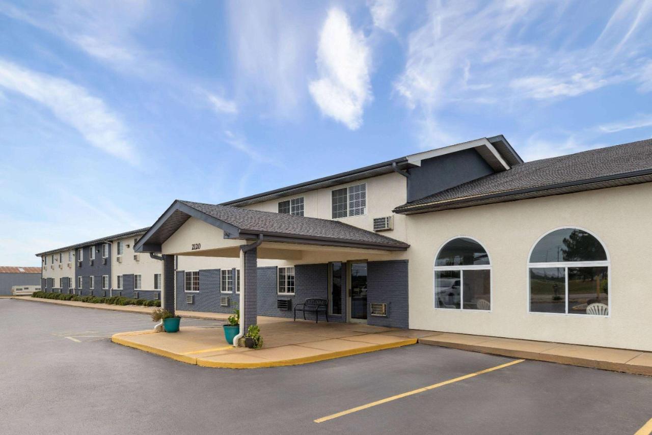  | Days Inn by Wyndham Miami