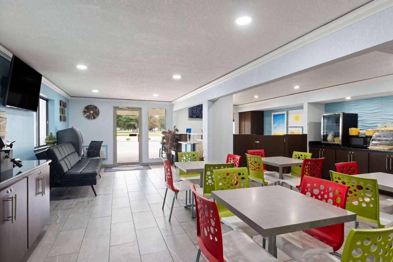  | Days Inn by Wyndham Miami