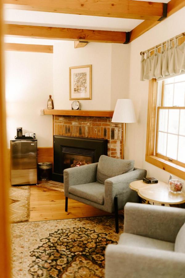 | Snowvillage Inn