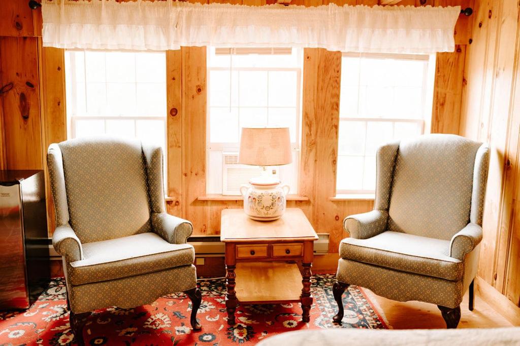 | Snowvillage Inn