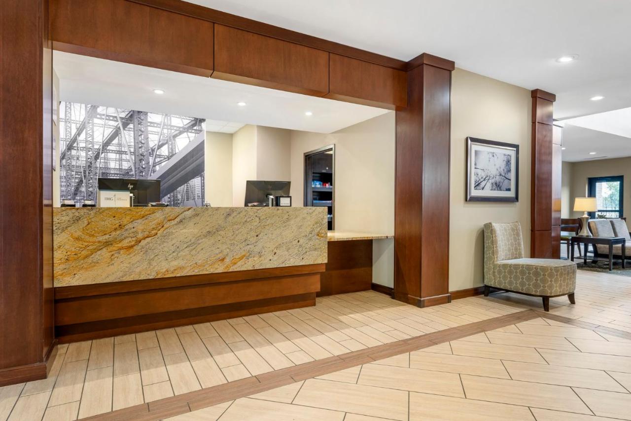 | Staybridge Suites - Pittsburgh-Cranberry Township, an IHG Hotel