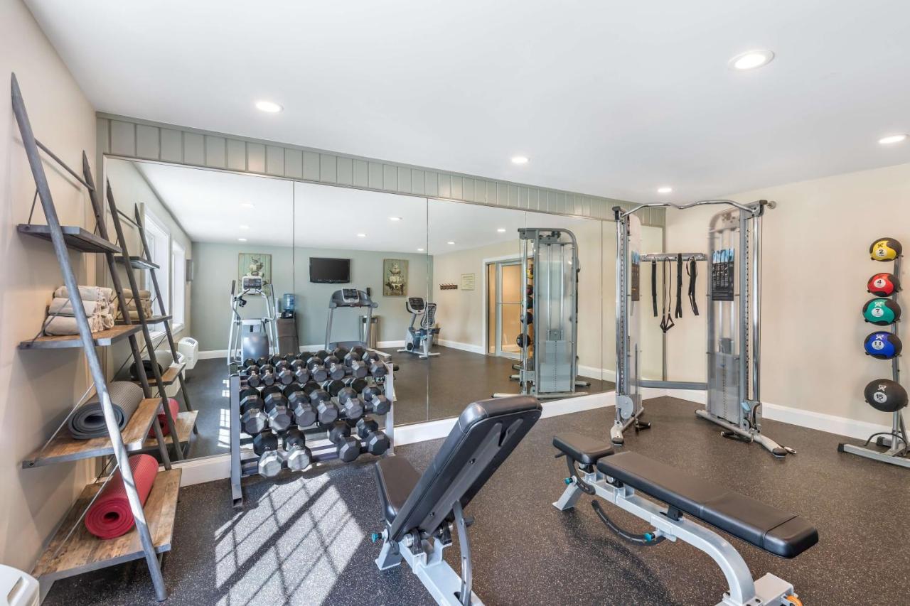 | Best Western Plus University Park Inn & Suites