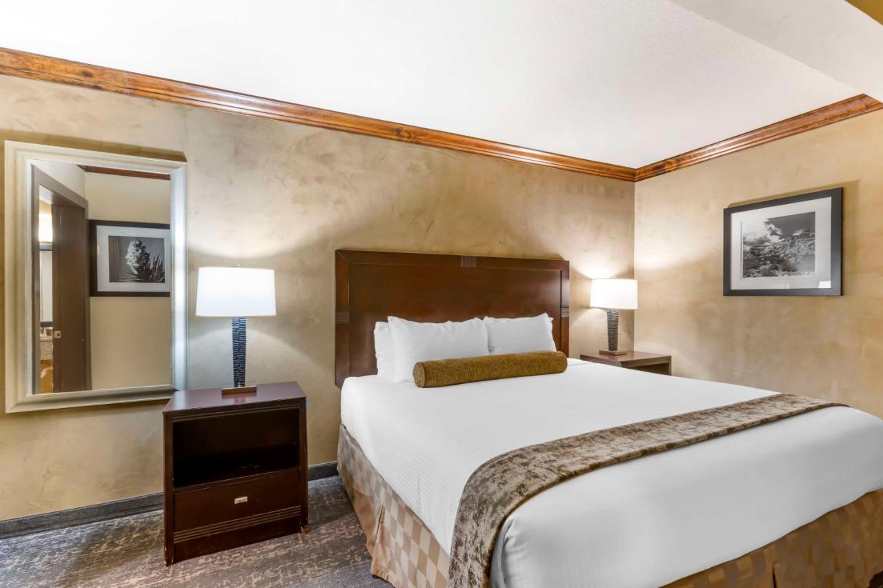  | Best Western Plus Raton Hotel