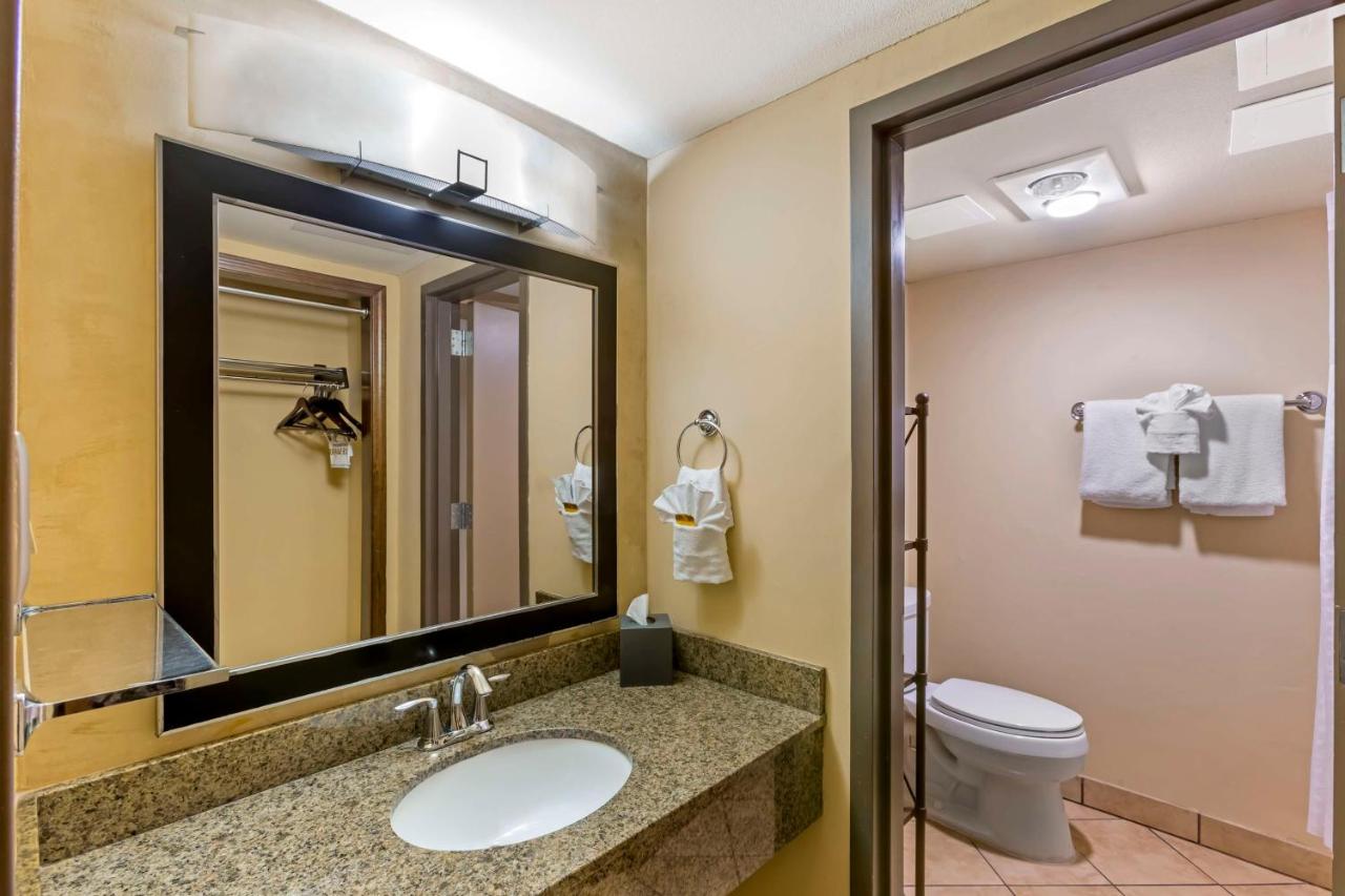 Queen Room with Two Queen Beds at Best Western Plus Raton Hotel