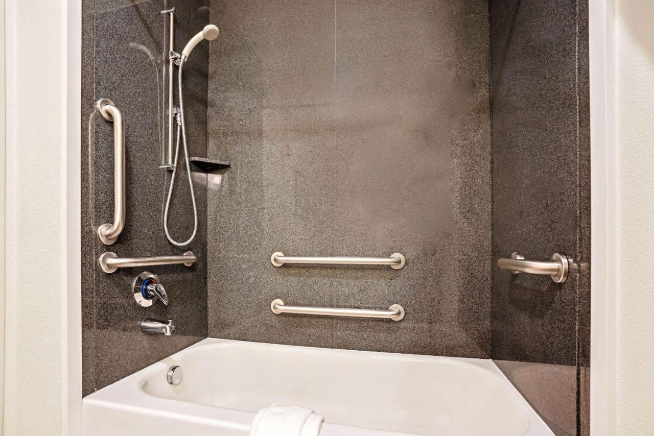 | La Quinta by Wyndham Tumwater - Olympia