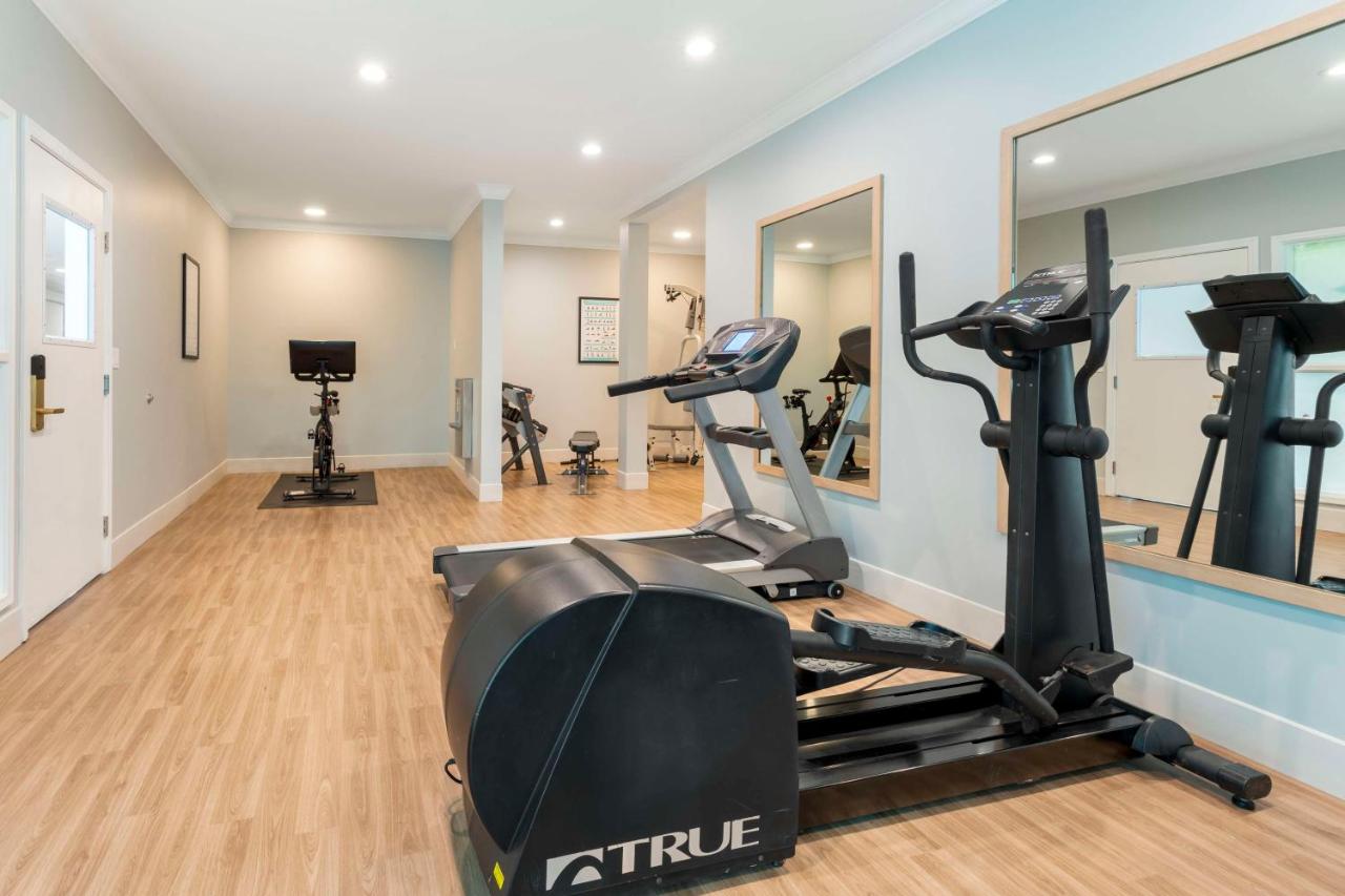 | Best Western Plus All Suites Inn