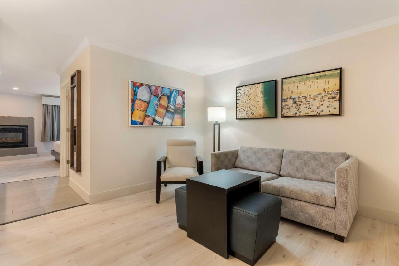 | Best Western Plus All Suites Inn
