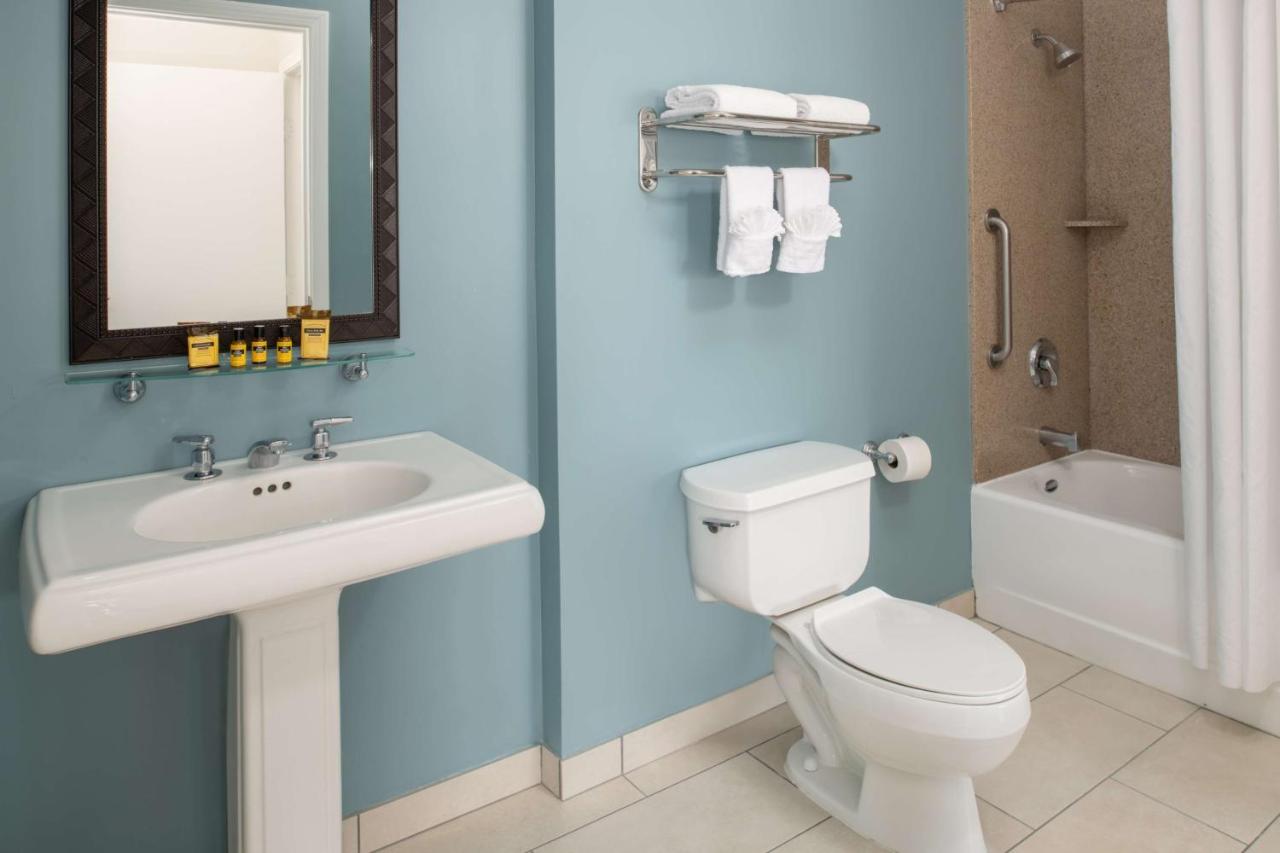 Two-Bedroom Suite - Non-Smoking at Best Western Plus All Suites Inn