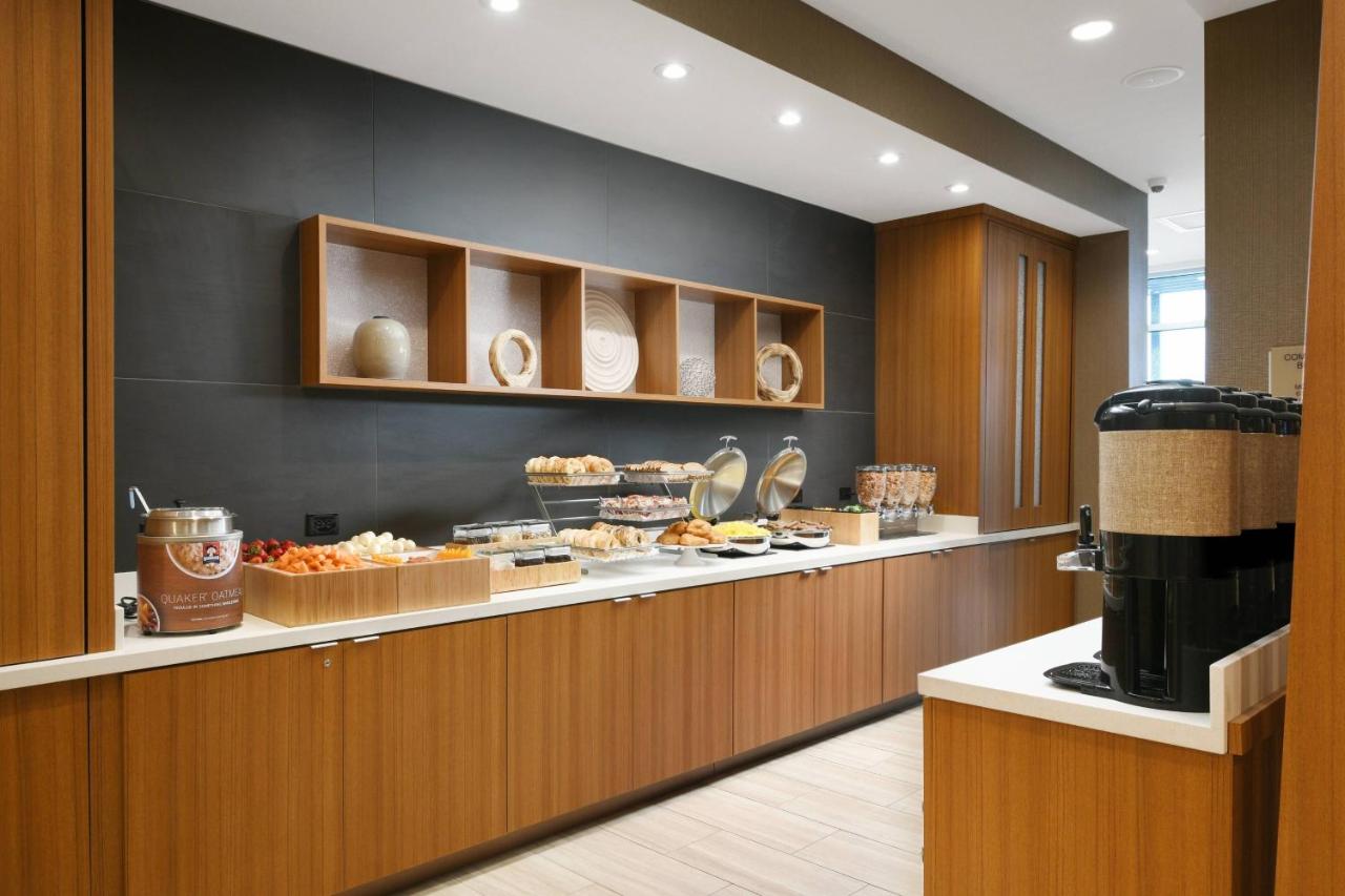 | SpringHill Suites Dallas DFW Airport South/CentrePort