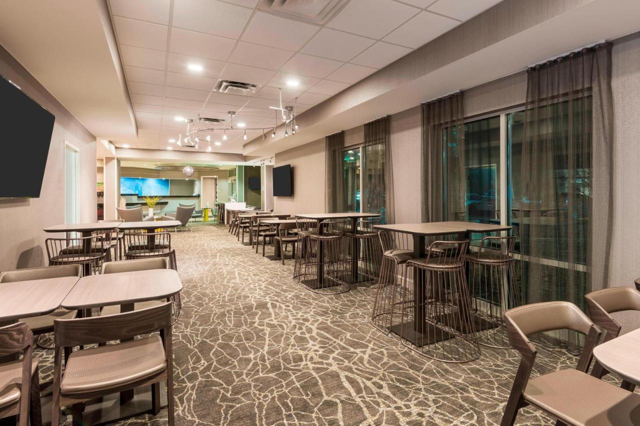 | Springhill Suites By Marriott Indianapolis Carmel