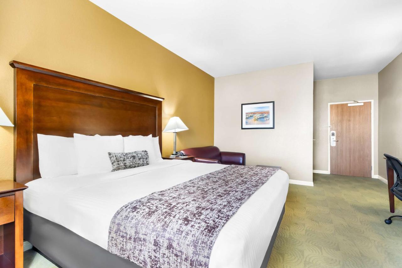  | Best Western California City Inn & Suites