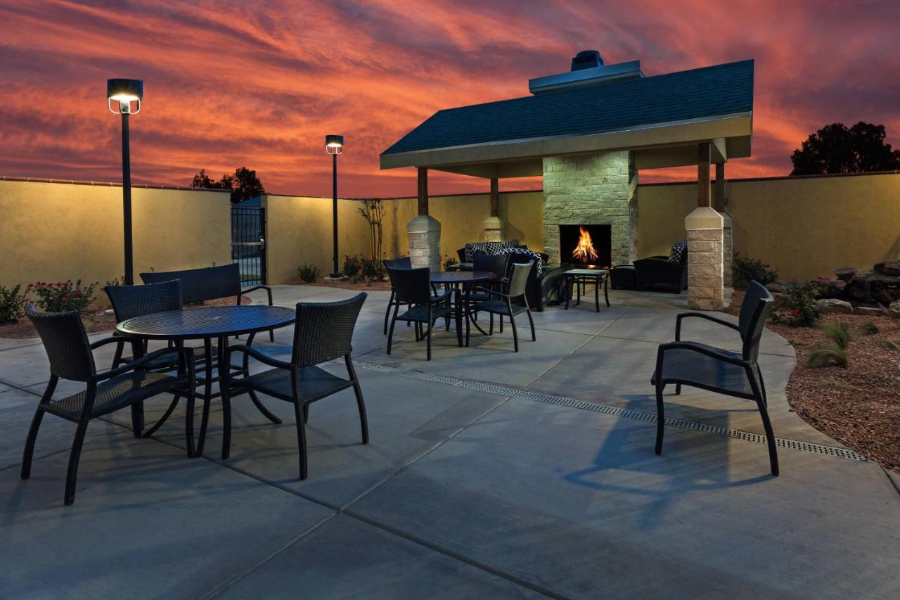 | Courtyard by Marriott Odessa