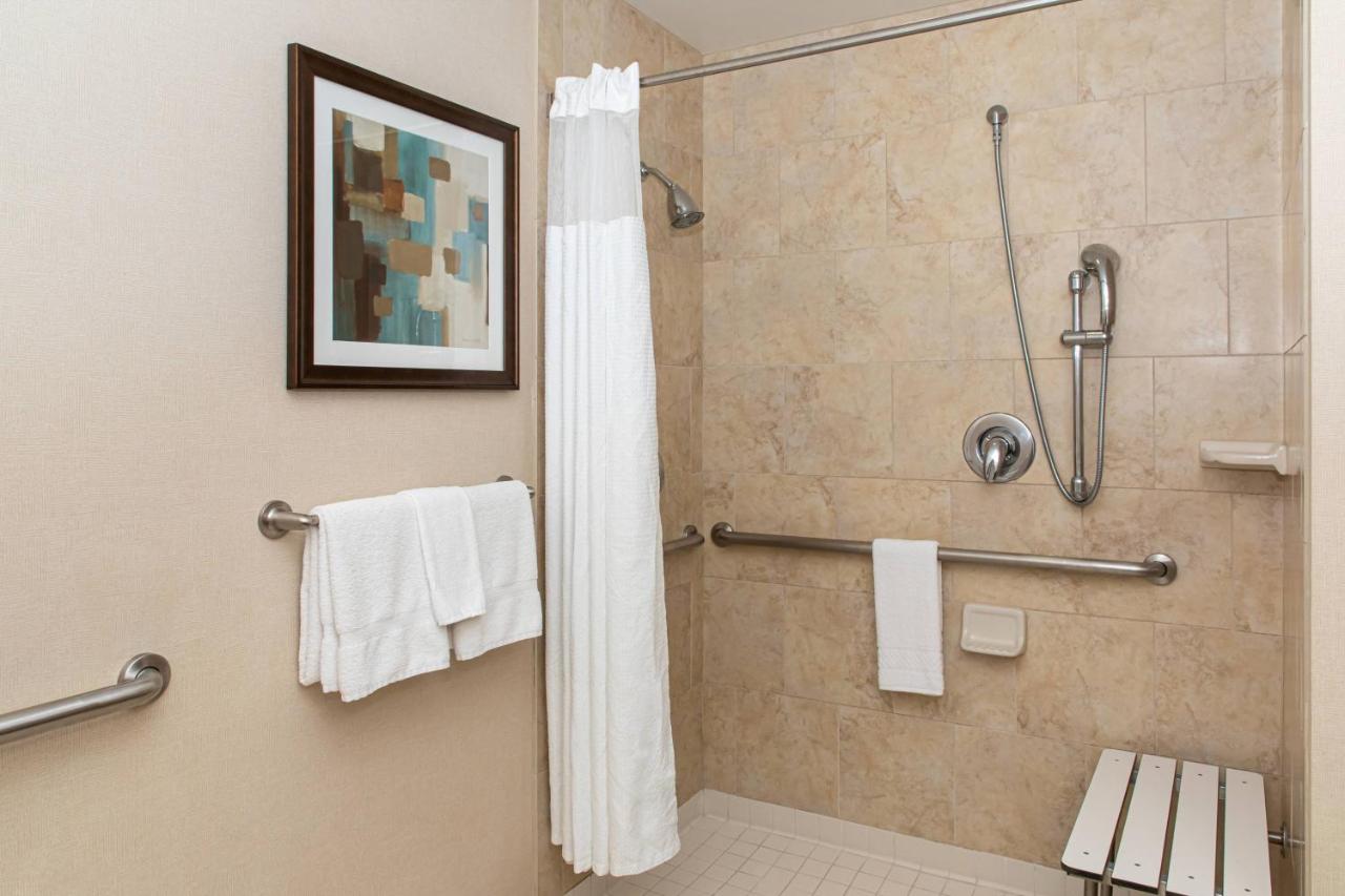 | Courtyard by Marriott Odessa