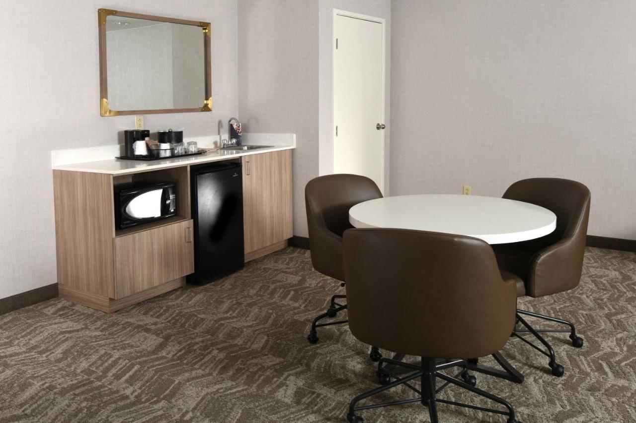  | SpringHill Suites Des Moines West