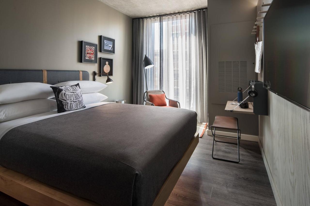  | Moxy San Diego Gaslamp Quarter