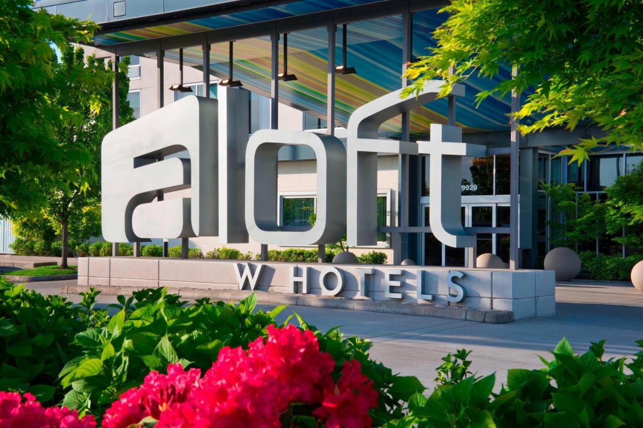 | Aloft Portland Airport Hotel at Cascade Station