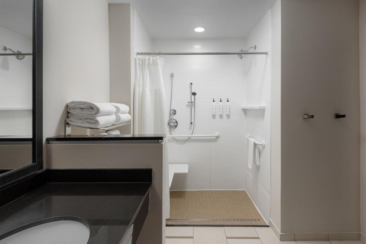 | Fairfield Inn & Suites Columbia