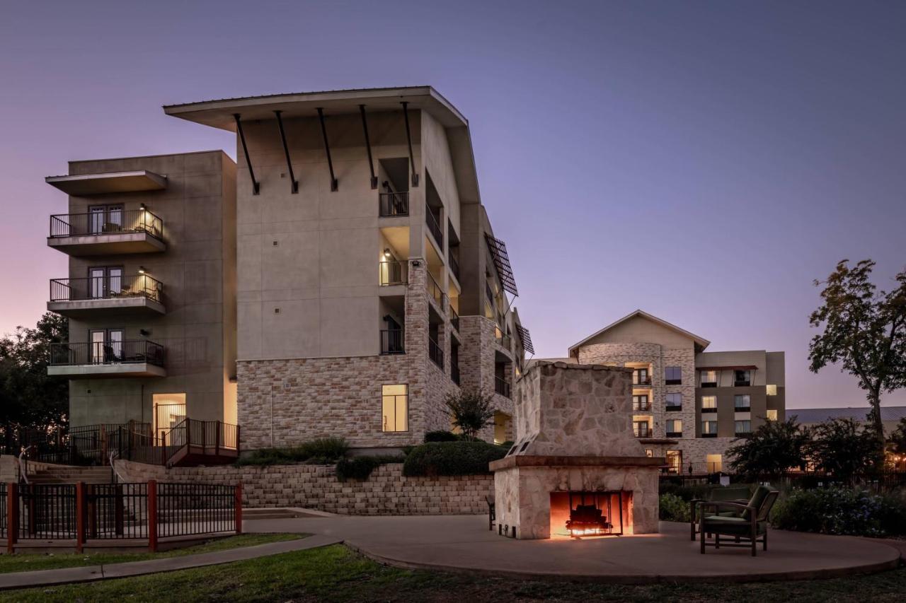 | Courtyard by Marriott New Braunfels River Village