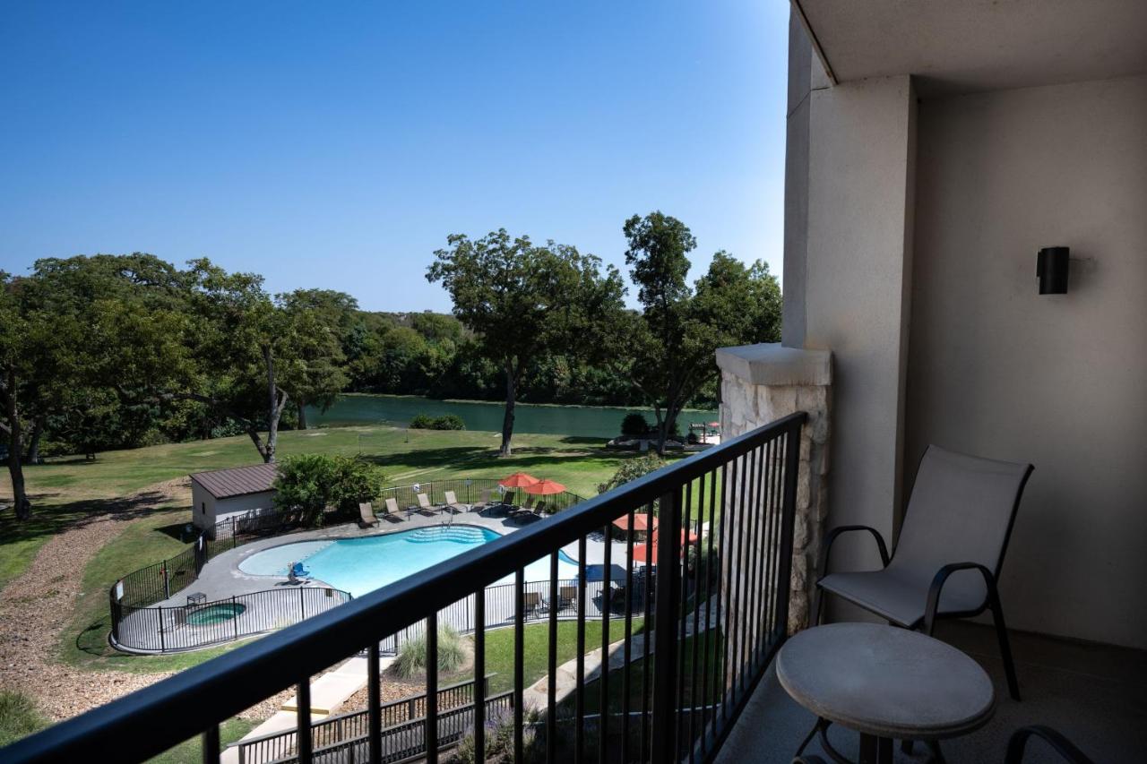 King Room with Sofa Bed and Balcony at Courtyard by Marriott New Braunfels River Village