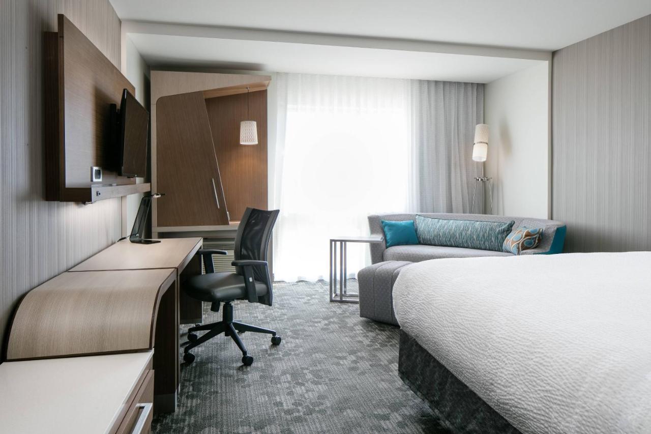  | Courtyard by Marriott Omaha Bellevue Beardmore Event Center