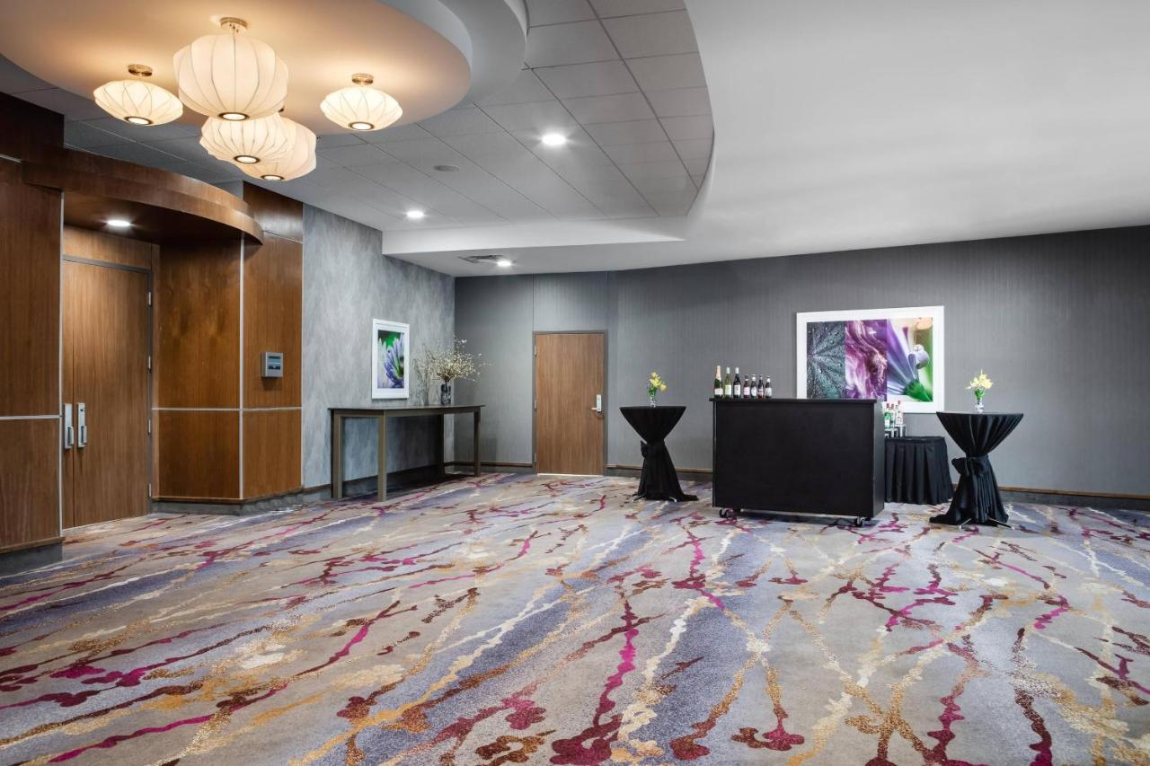  | Courtyard by Marriott Omaha Bellevue Beardmore Event Center