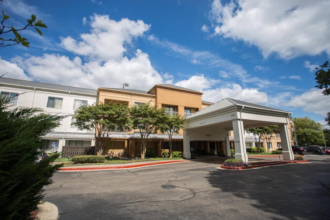 | Courtyard Memphis East/Bill Morris Parkway