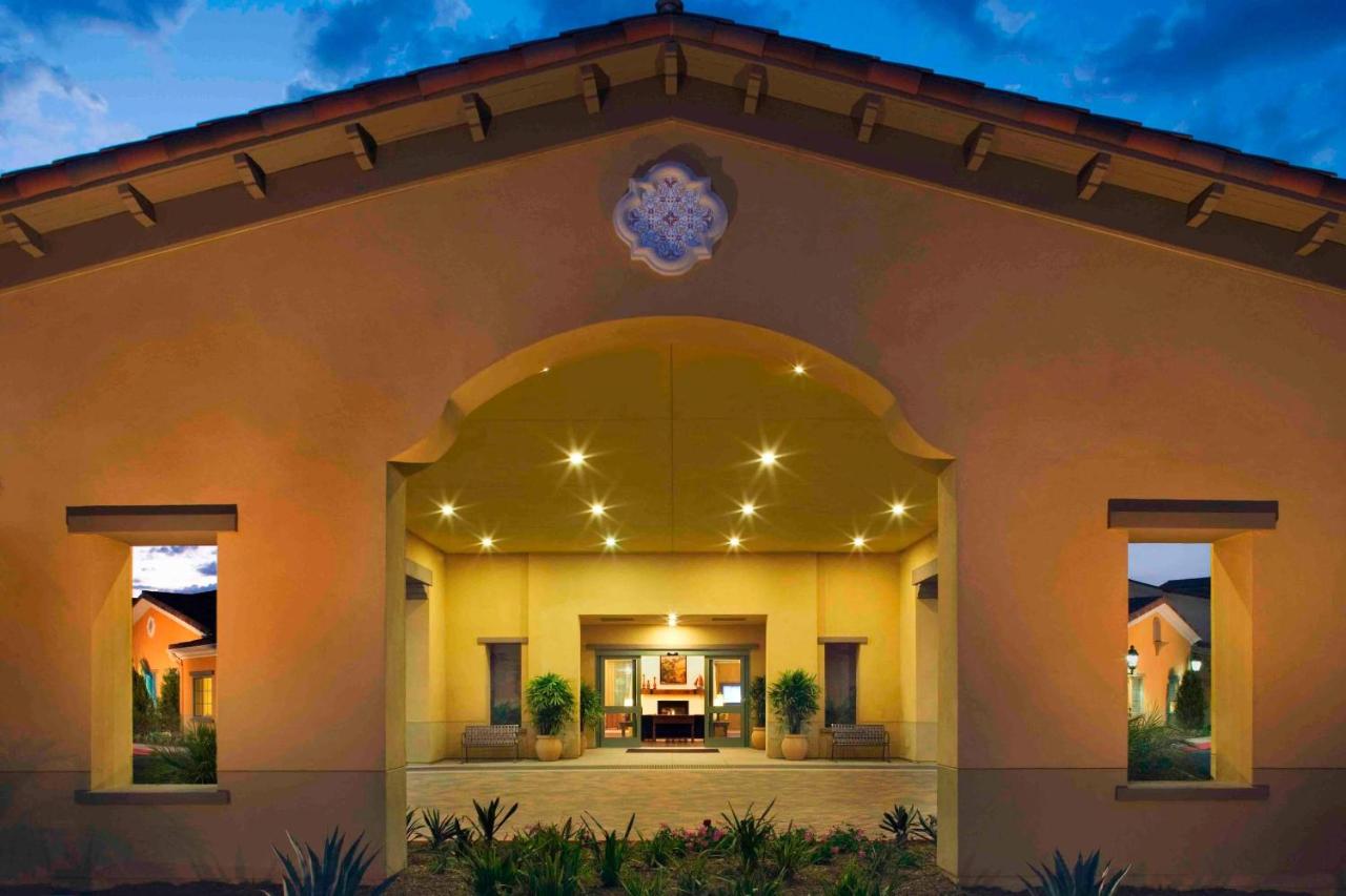 | Courtyard by Marriott Santa Barbara Goleta